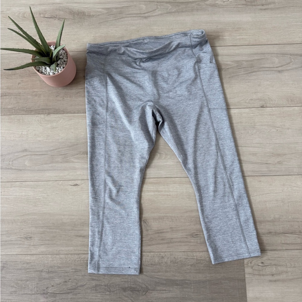 AVIA women’s XL gray leggings with pockets